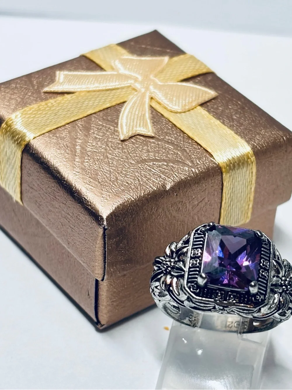 Vintage Style 925 Sterling Silver Purple Cushion Cut Statement Ring Size 6
